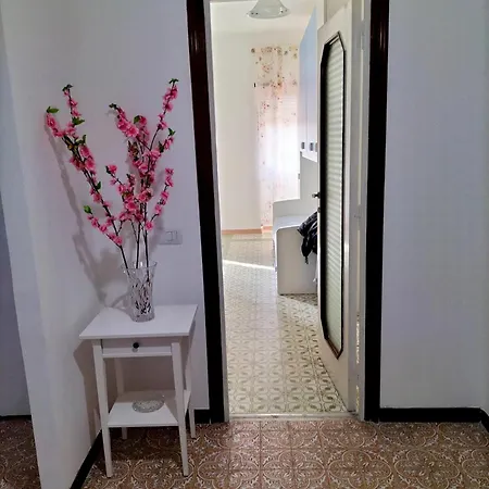 Vacanze Romane Arte, Storia E Mare Apartamento *